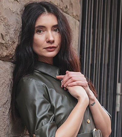 „Her Stories“- Разпилените листи на Веселка  Крастанова
