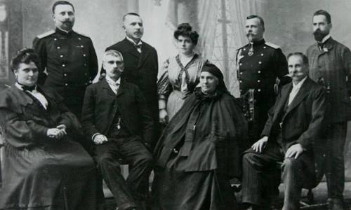 175 години от рождението на патриарха на българската литература. В града на Дунава писателят се жени за първи и единствен път и твори интензивно